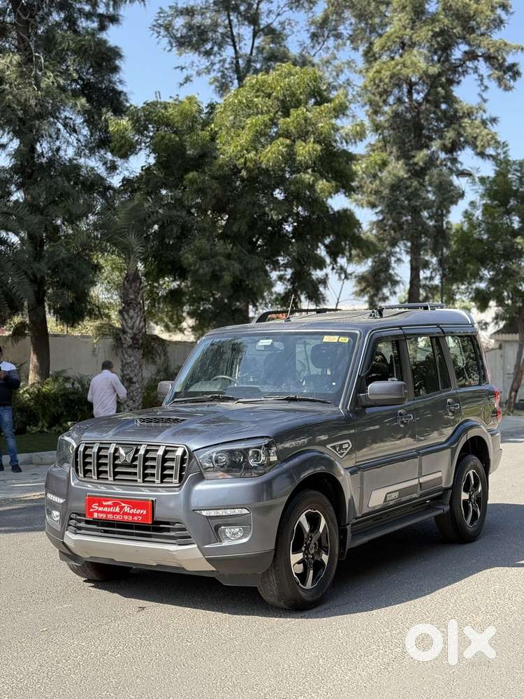 Mahindra Scorpio Classic 2.2 S 11 Mt 7 Str, 2024, Diesel