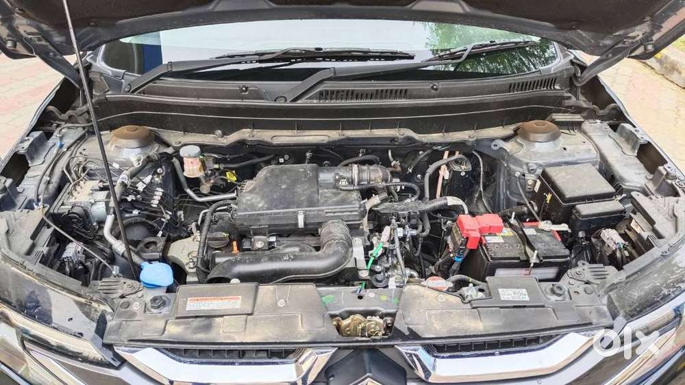 Maruti Suzuki Brezza 1.5 Vxi Smart Hybrid, 2025, Petrol