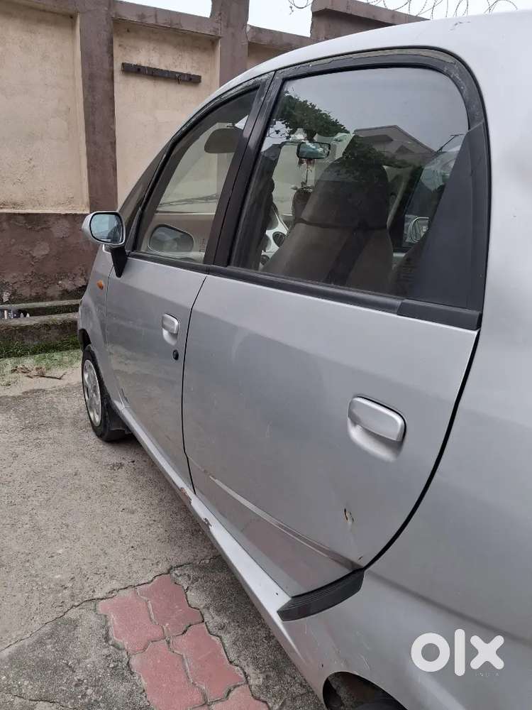 Tata Nano Xt 2012