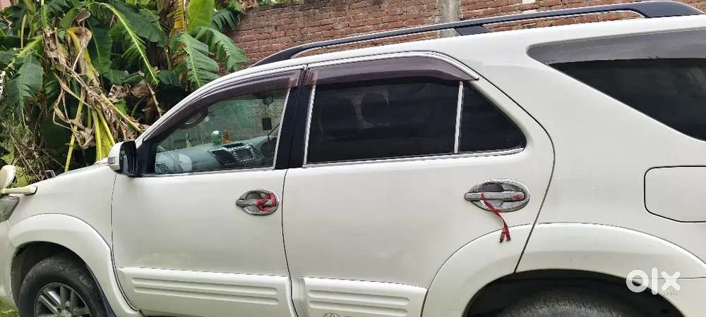 Toyota Fortuner Diesel 2013 Manual 3rd Owner
