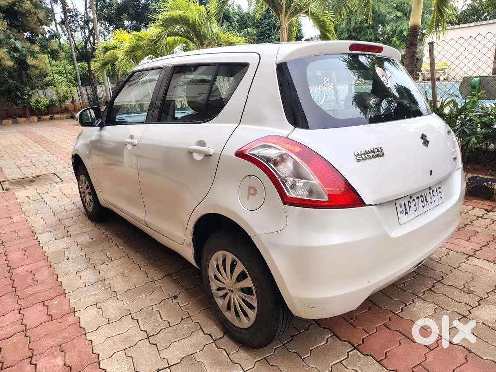 Maruti Suzuki Swift 2012 Petrol In Good Condition, Well Maintained