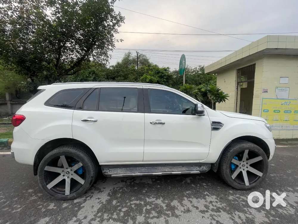 Ford Endeavour 2016 With Vip Number