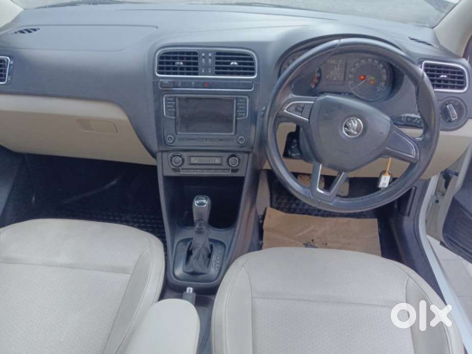 Skoda Rapid 1.0 Style At, 2017, Diesel