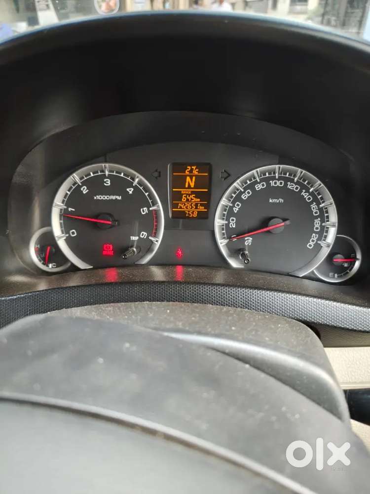 Maruti Suzuki Swift Dzire 2016 Diesel Well Maintained
