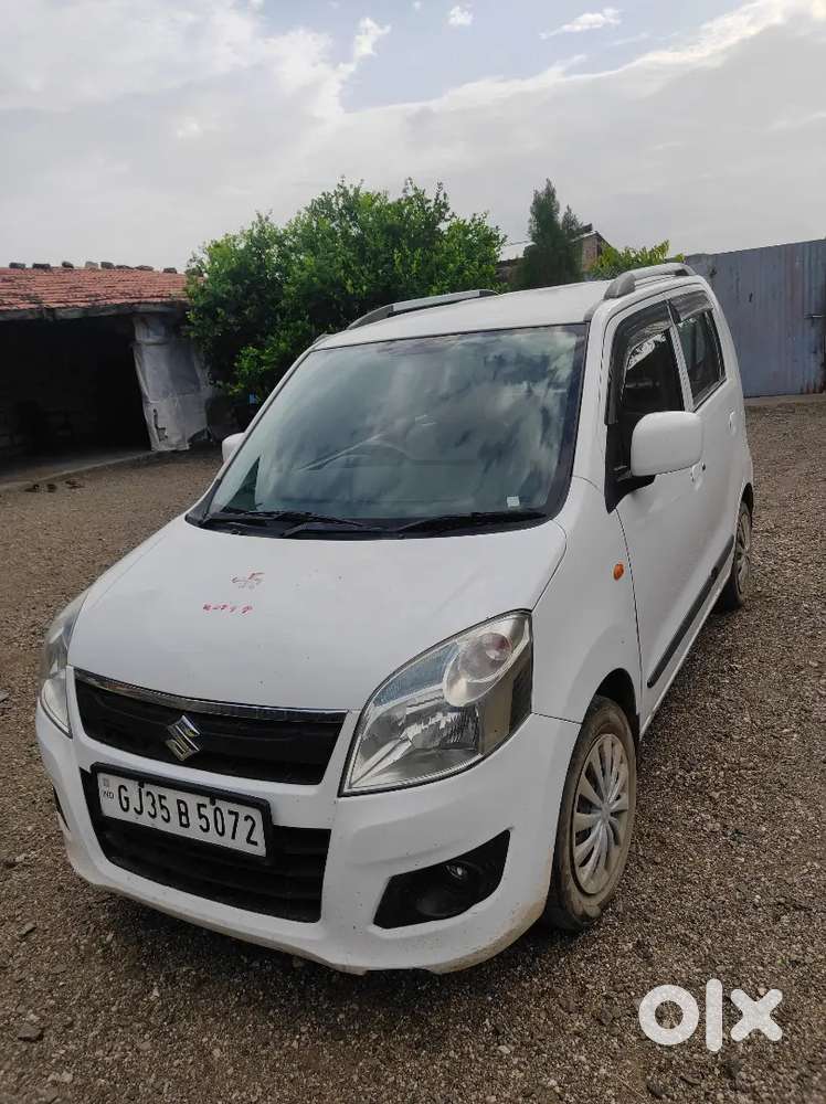 મારુતિ સુઝુકી વેગનર(wagon R) સી.એન.જી/પેટ્રોલ 2017 મોડેલ