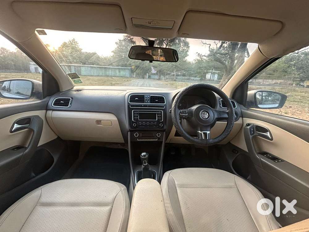 Volkswagen Vento 1.6 Highline Plus 16 Alloy, 2014, Diesel