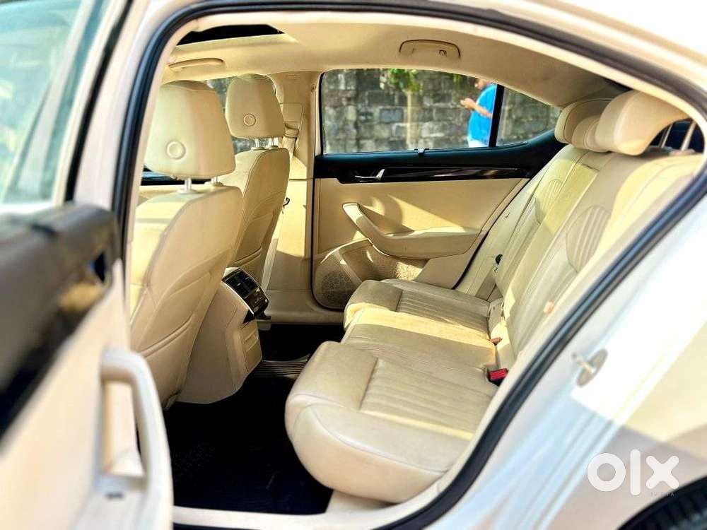Skoda Superb 2.0 Tsi At L&k, 2018, Petrol
