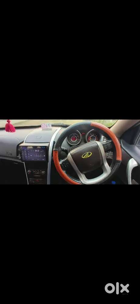 Xuv 500 W8