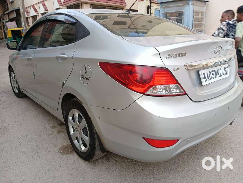 Hyundai Fluidic Verna 1.6 Vtvt S, 2011, Petrol