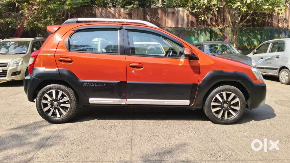 Toyota Etios Cross 1.2l G, 2014, Petrol