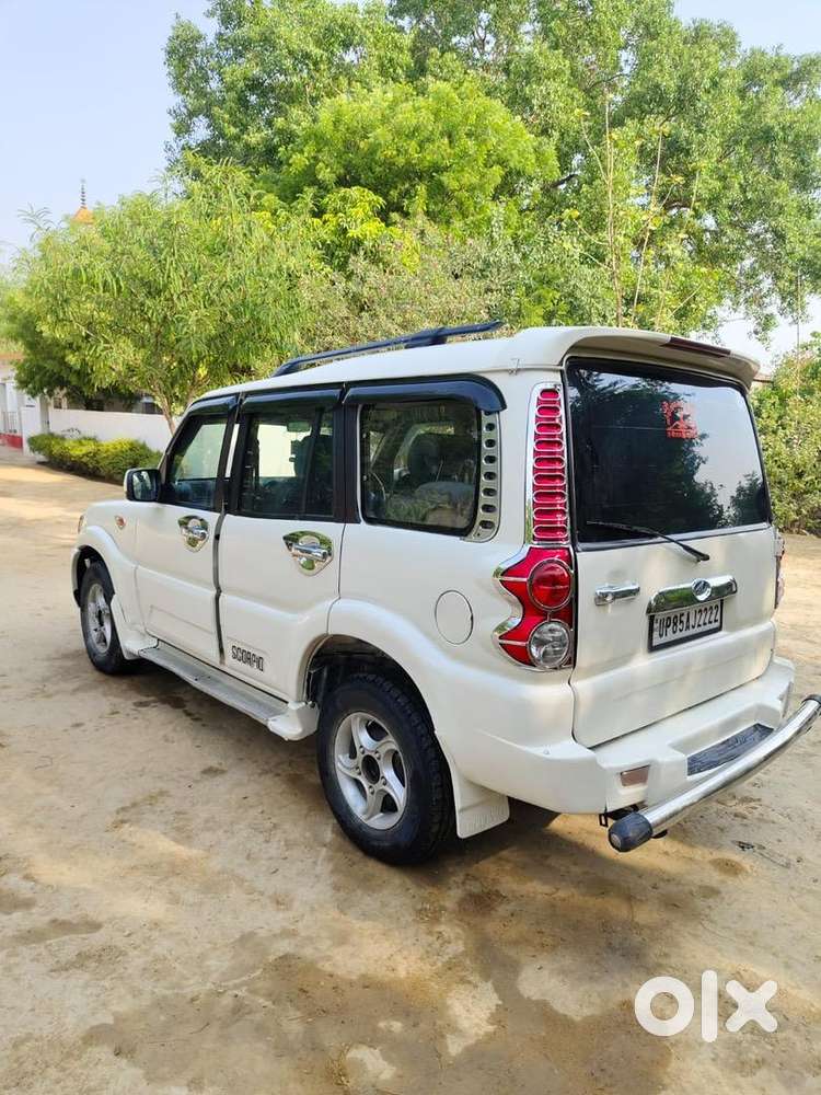 Mahindra Scorpio 2013 Diesel Well Maintained