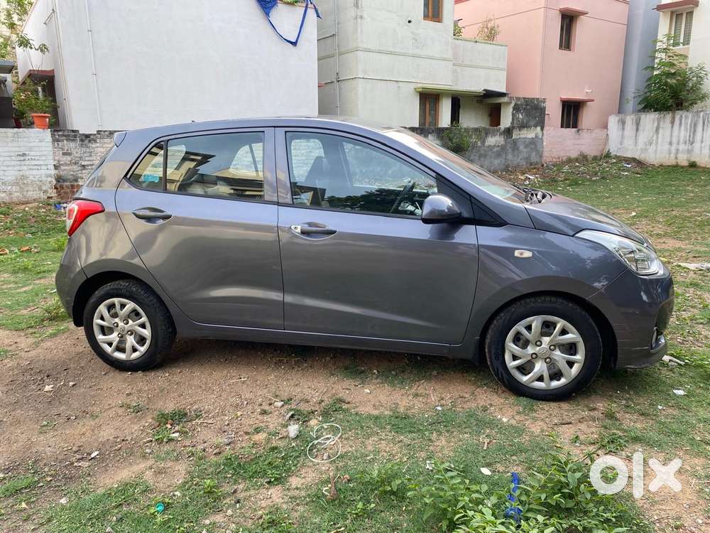 Hyundai Grand I10 Sportz, 2017, Petrol
