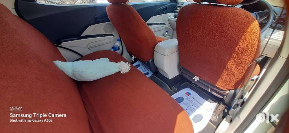 Mahindra Xuv300 W4, 2023, Petrol