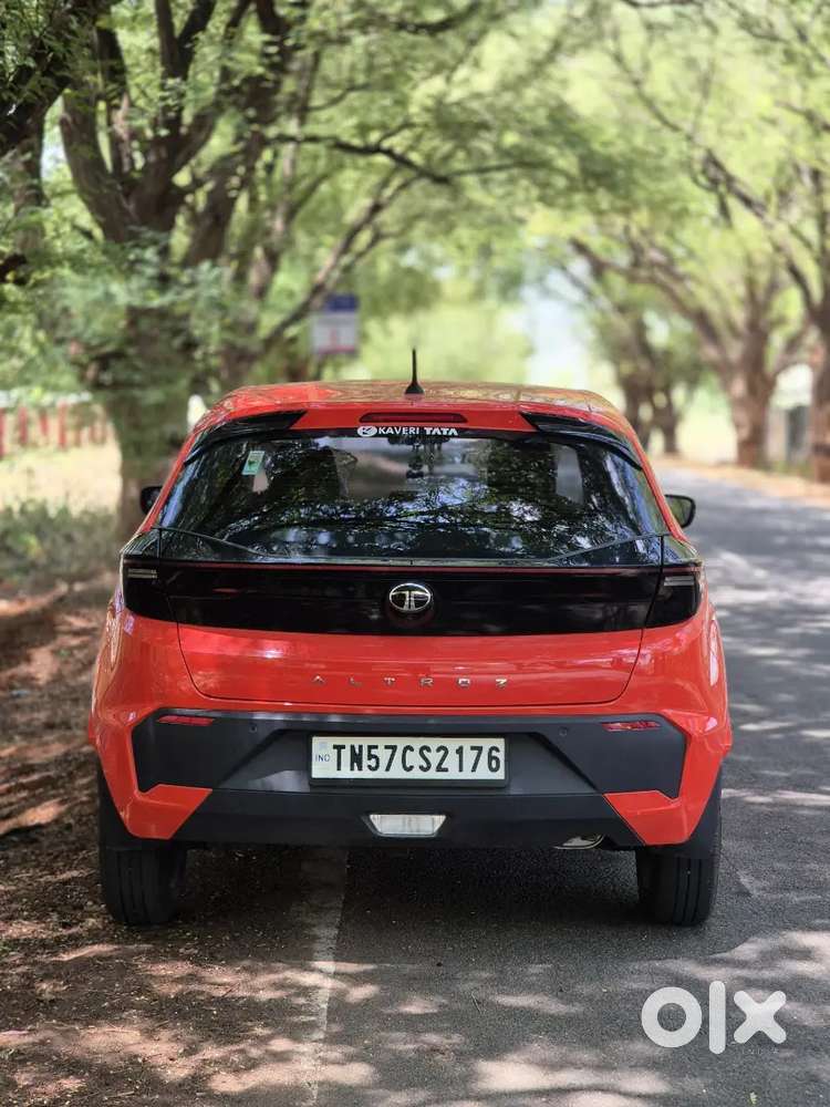 Tata Altroz Xm Plus Petrol 2025