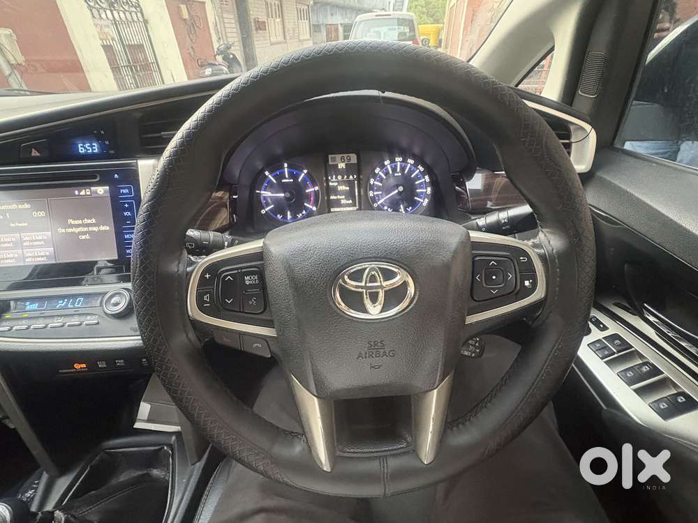 Toyota Innova Crysta 2.4 Z 7 Str, 2016, Diesel