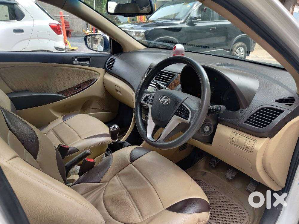 Hyundai Verna 1.6 Sx Vtvt, 2014, Petrol