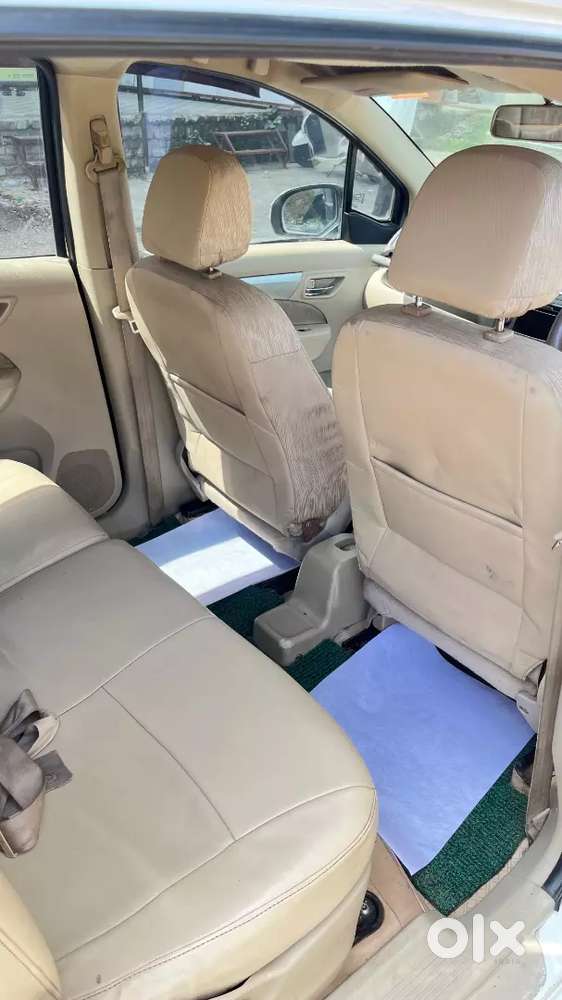 Maruti Suzuki Ertiga Zdi 2013
