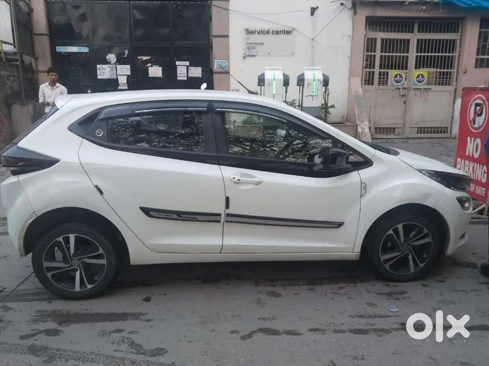 Tata Altroz 2023 Petrol Well Maintained