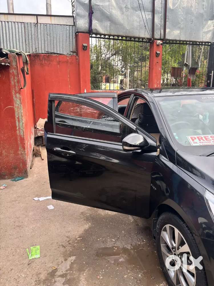 Hyundai Verna Fluidic 2014 Manual