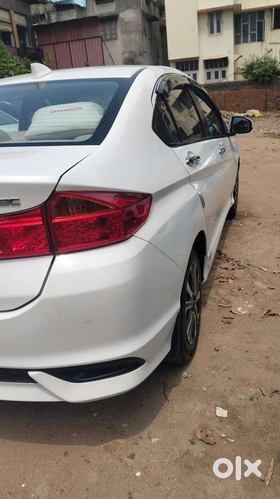 Honda City I-vtec V, 2020, Petrol