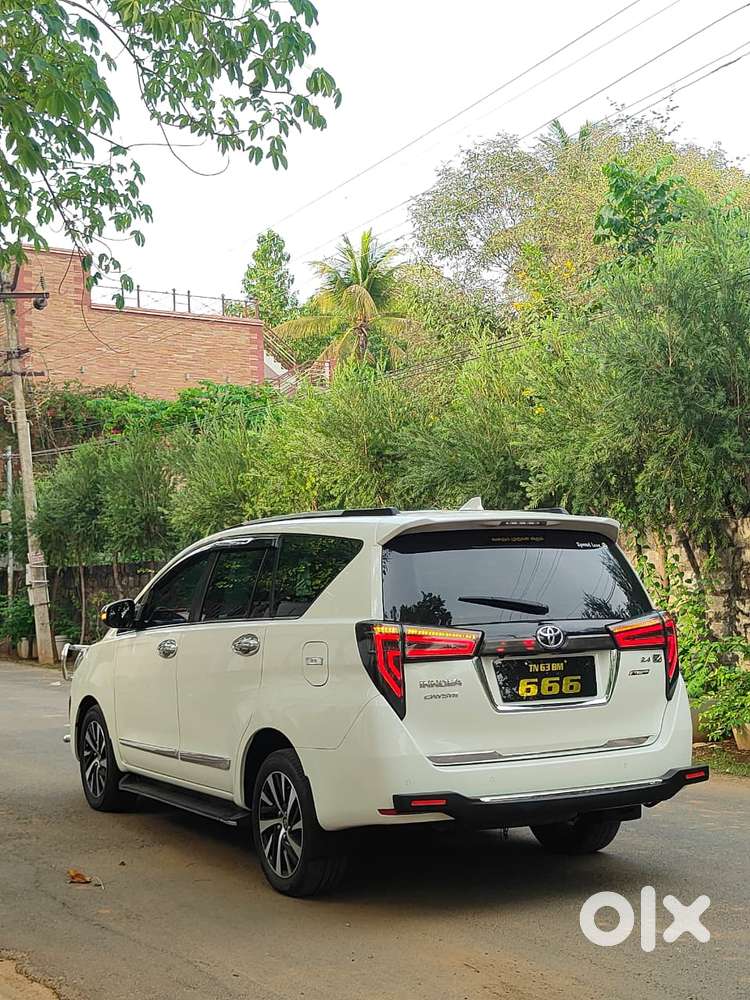 Toyota Innova Crysta 2.4 V, 2022, Diesel