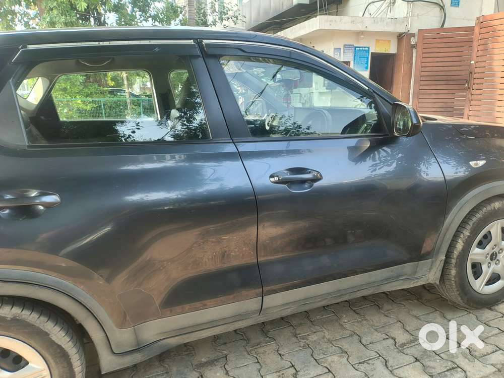 Kia Sonet Petrol 2021