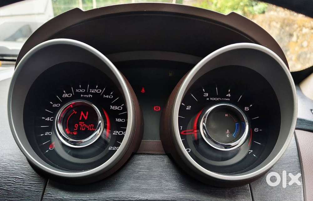 Mahindra Xuv500 2.2 W8 Sportz, 2014, Diesel