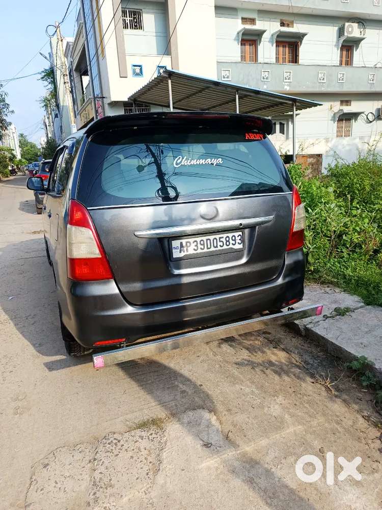 Toyota Innova Diesel Manual 2011,army Person Use.