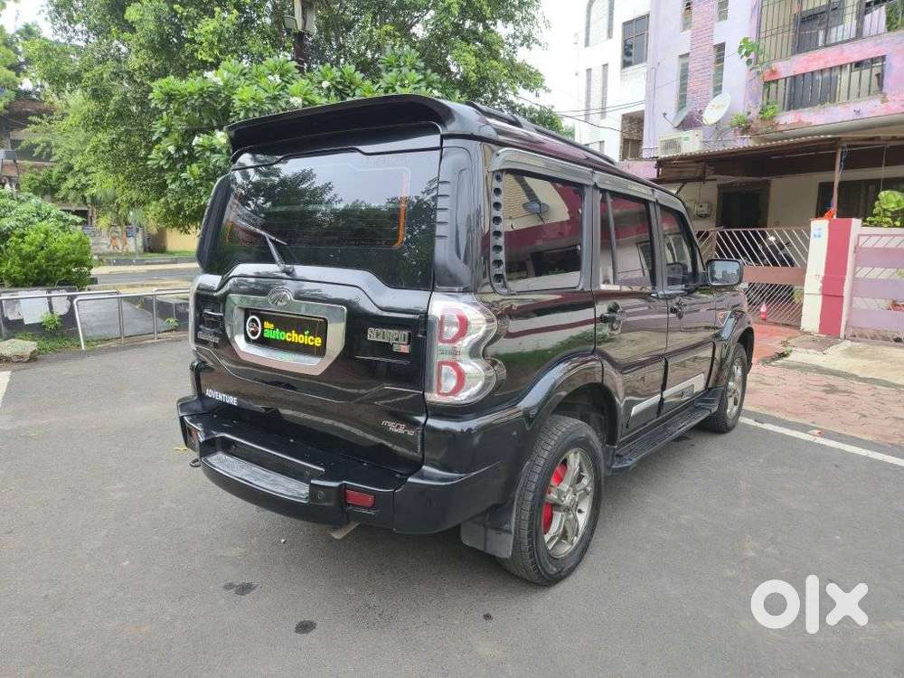 Mahindra Scorpio S10, 2016, Diesel