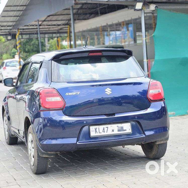 Maruti Suzuki Swift 1.2 Vxi (o), 2022, Petrol