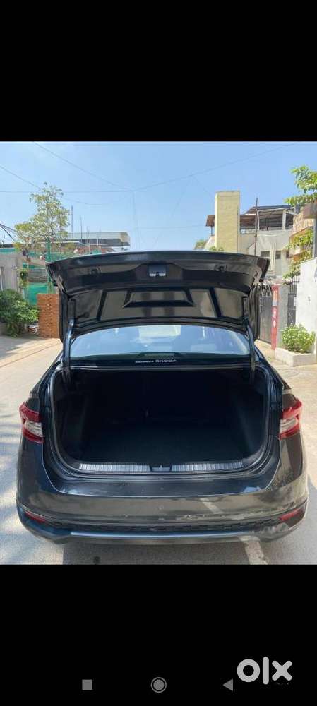 Skoda Slavia 1.0 Ambition Tsi At, 2023, Petrol