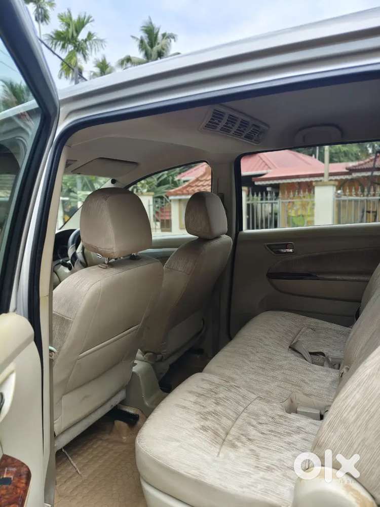 Maruti Suzuki Ertiga 2013 Petrol Well Maintained