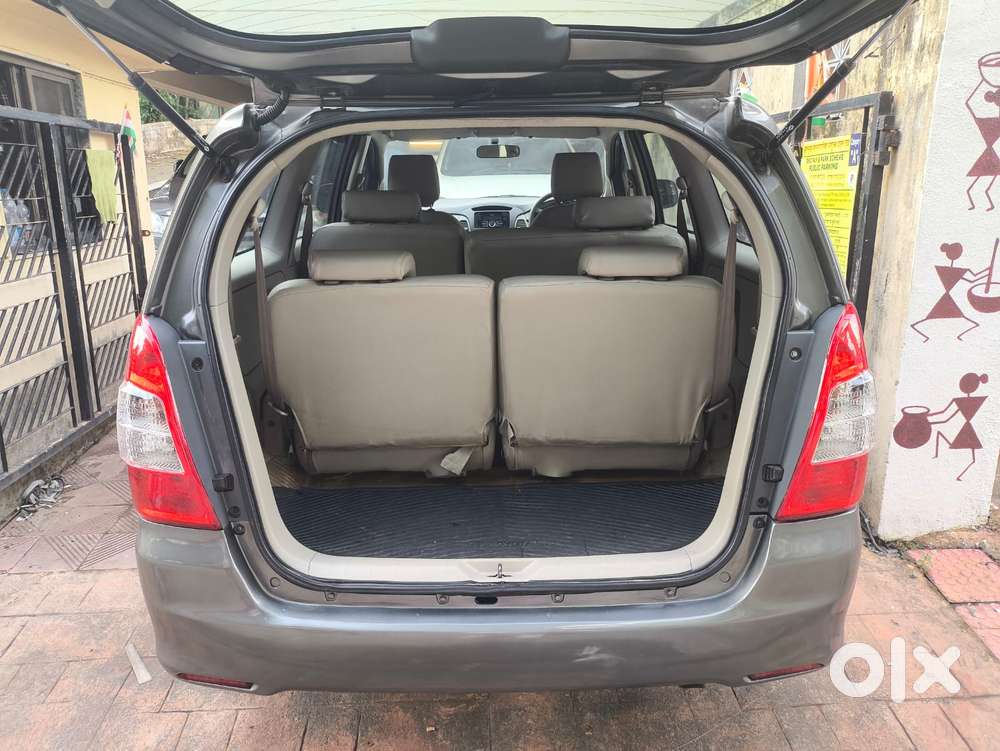 Toyota Innova 2.5 G (diesel) 8 Seater, 2009, Diesel