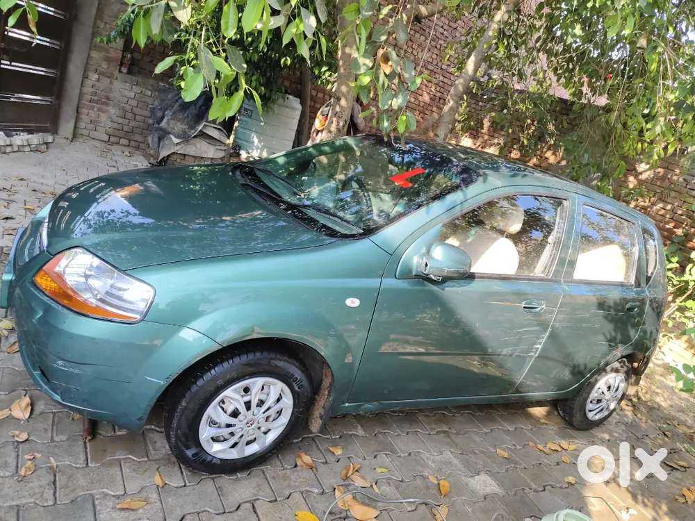 Chevrolet Aveo 2009 Petrol 29000 Km Driven