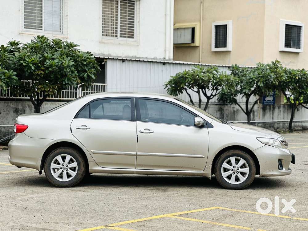 Toyota Corolla Altis Vl, 2012, Petrol