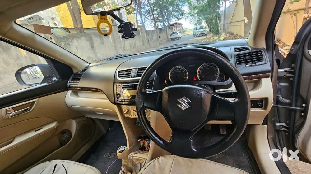 Maruti Suzuki Dzire Vxi 2015