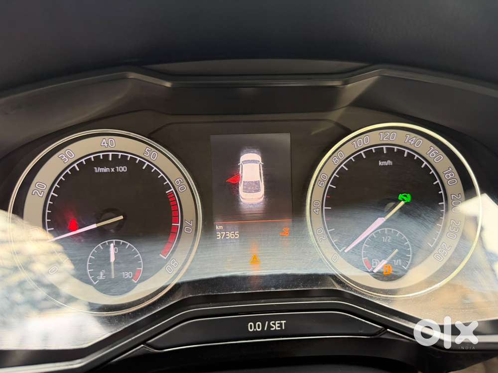 Skoda Superb 2.0 L&k Tsi At, 2019, Petrol