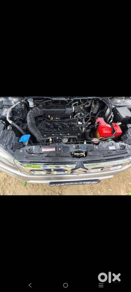 Maruti Suzuki Brezza 1.5 Zxi Smart Hybrid, 2022, Petrol