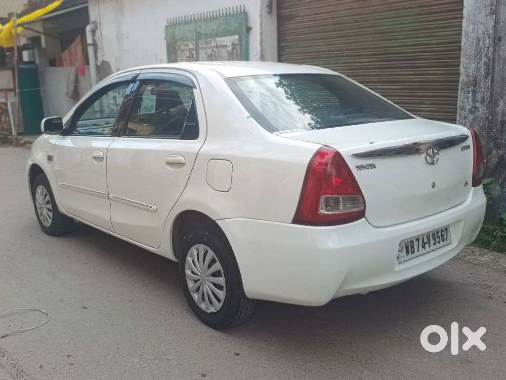 Toyota Etios Vx D, 2011, Petrol