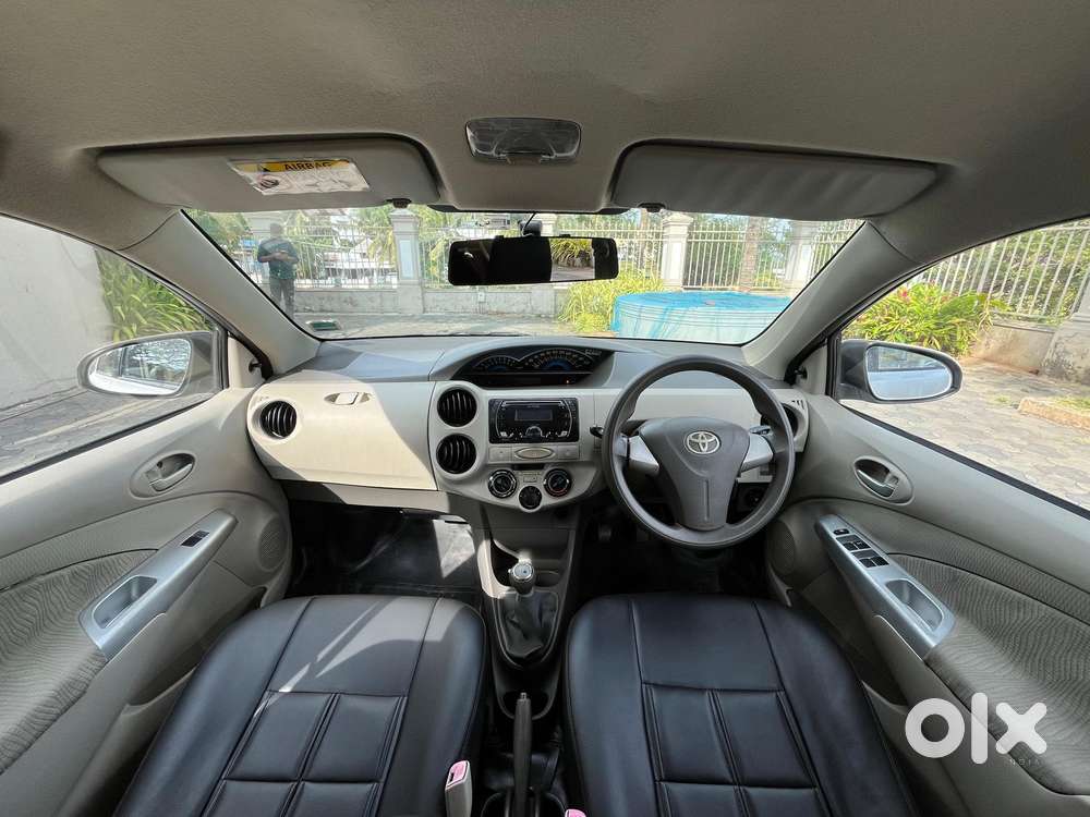 Toyota Etios Liva 2014-2016 V, 2016, Petrol