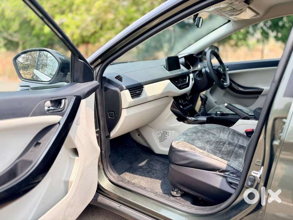 Tata Nexon 1.2 Revotron Xz Plus (s), 2023, Petrol
