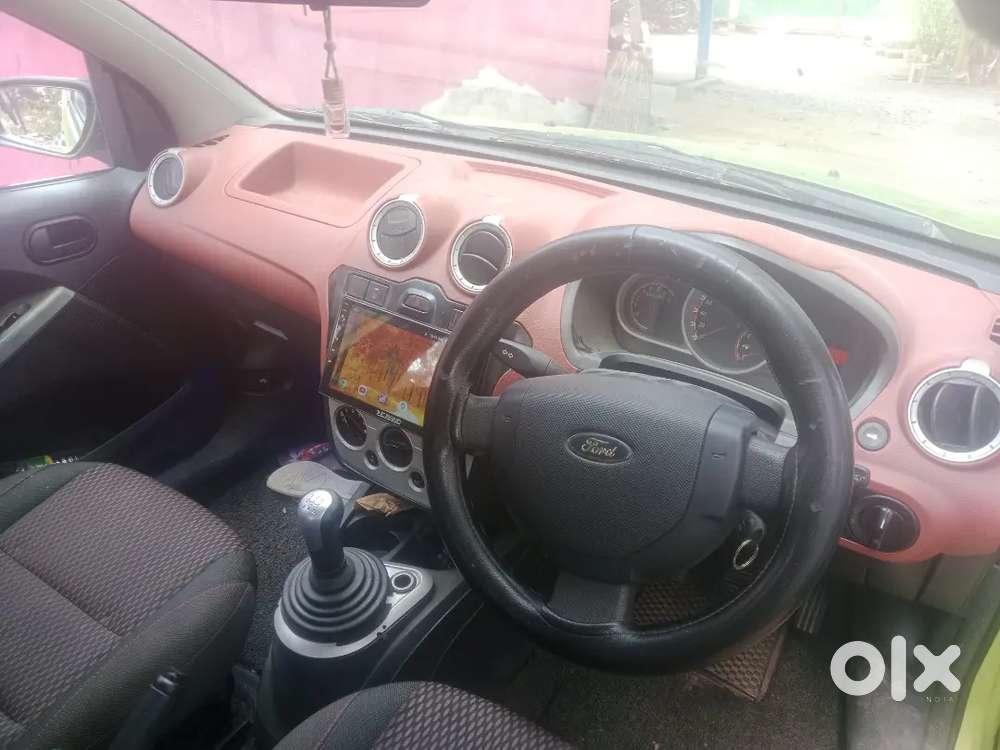 Ford Figo 2011 Diesel 120000 Km Driven