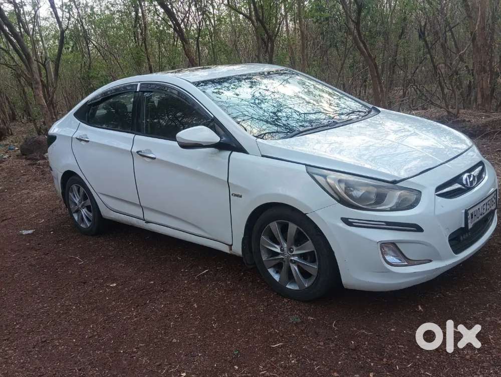 Hyundai Verna 2011
