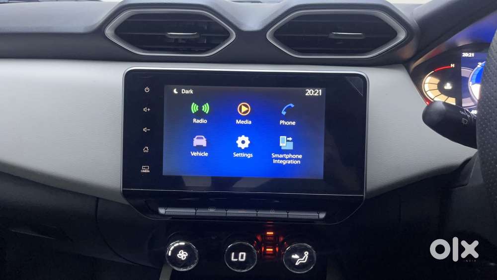 Nissan Magnite 1.0 Xv, 2023, Petrol