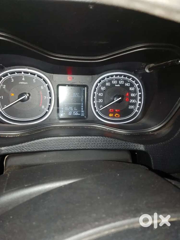 Maruti Suzuki Brezza Zxi 2022 Petrol 18156 Km Driven
