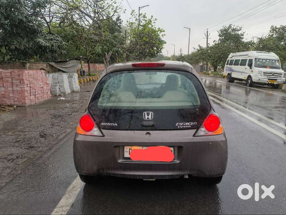 Honda Brio 2012 Petrol Well Maintained