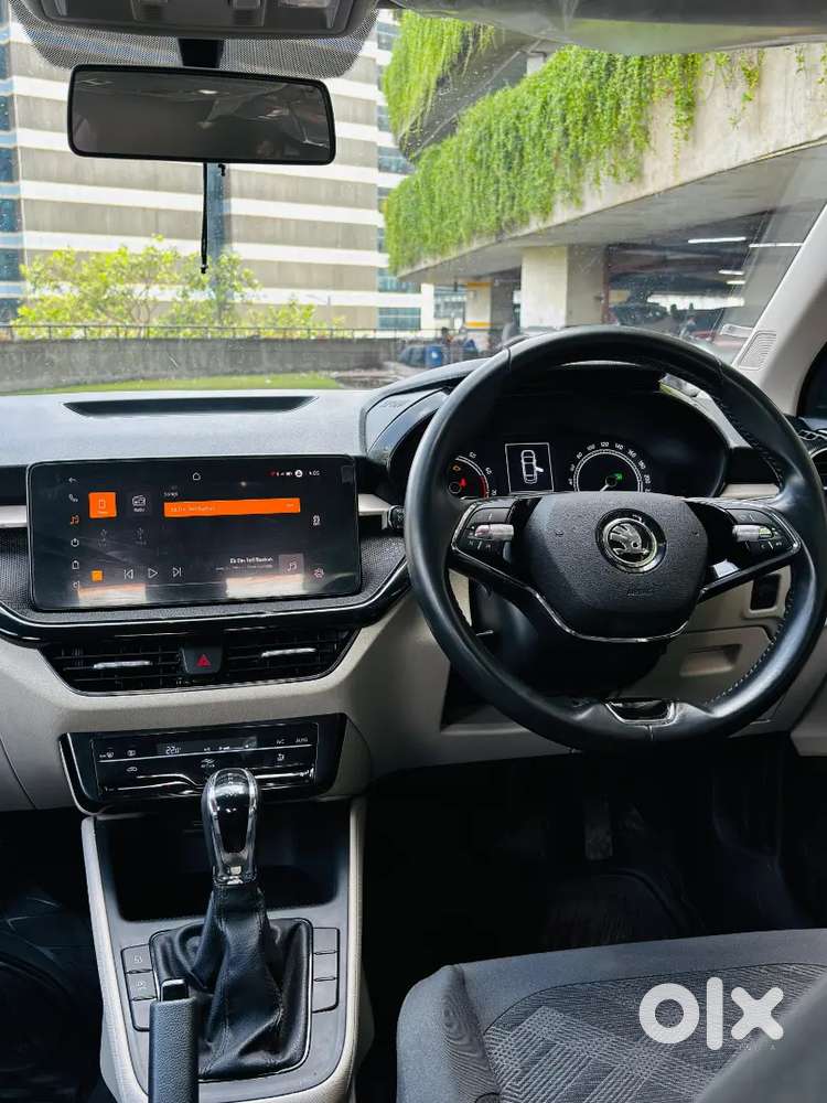 Skoda Slavia Ambition 1.5 Tsi At 2024