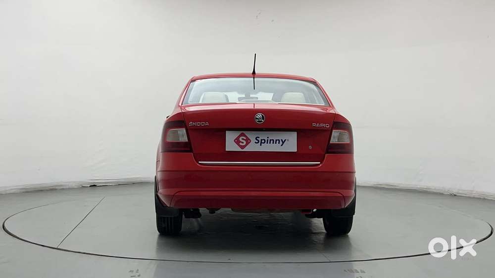 Skoda Rapid 1.6 Mpi At Style, 2017, Petrol