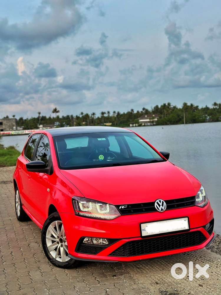 Volkswagen Polo 2015, With Proper Service. Urgent Sale