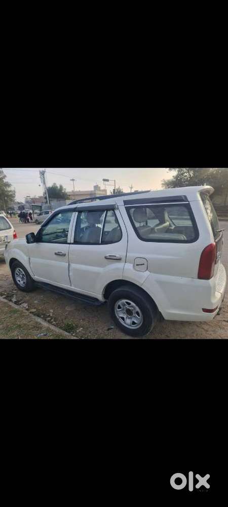 Tata Safari Storme Vx, 2015, Diesel